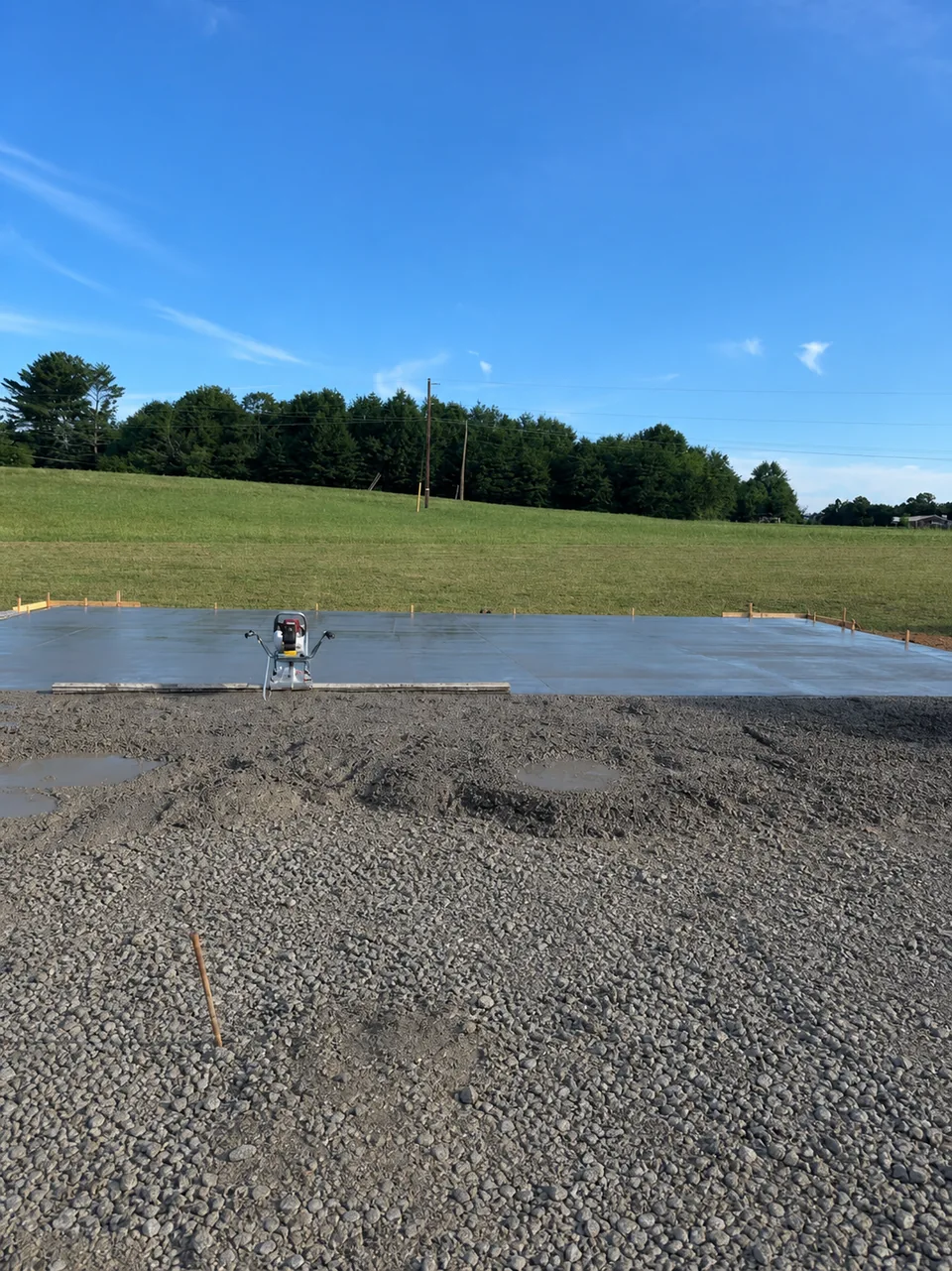 Concrete foundation slab preparation and finish